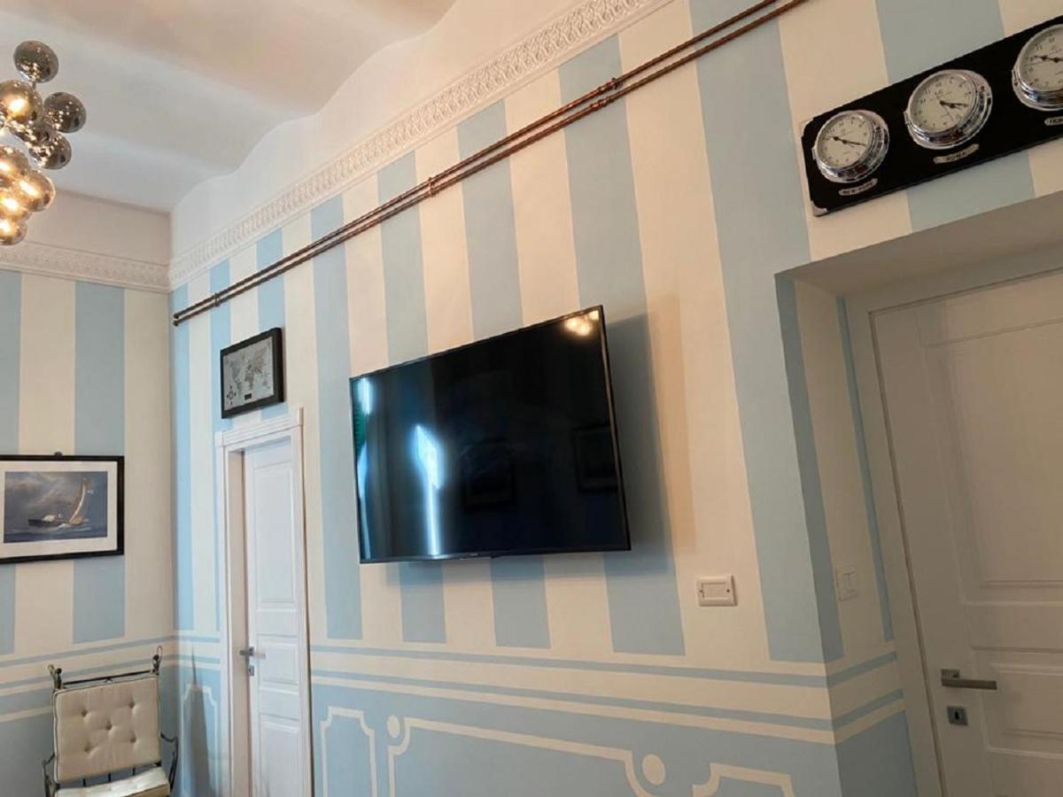Hôtel Regal House Anzio 2 Extérieur photo